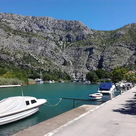 Sunset Free Parking & Wifi Ragusa