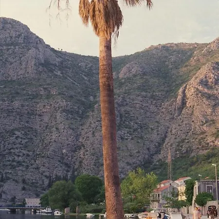 아파트 Sunset Free Parking & Wifi 두브로브니크