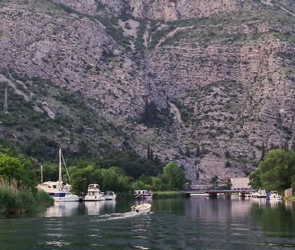 Apartament Sunset Free Parking & Wifi *