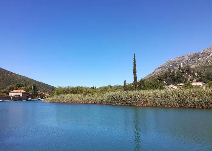 Sunset Free Parking & Wifi Apartament