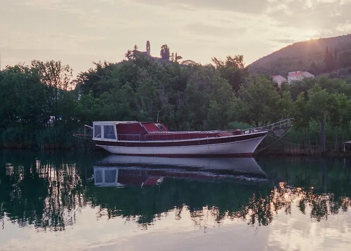 Sunset Free Parking & Wifi Apartament *