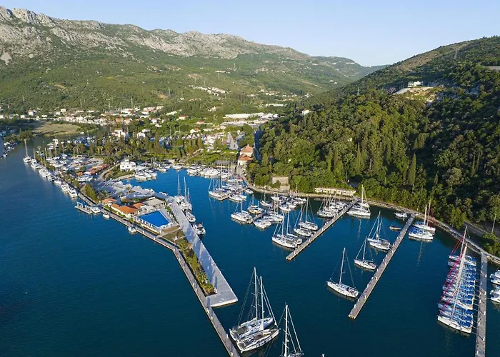 Sunset Free Parking & Wifi