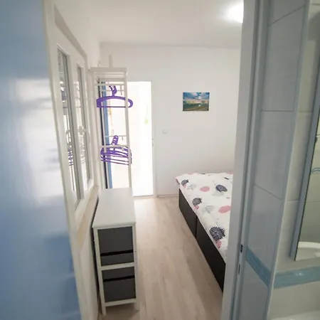 Sunset Free Parking & Wifi *