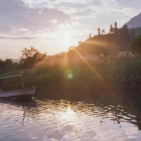 Sunset Free Parking & Wifi *